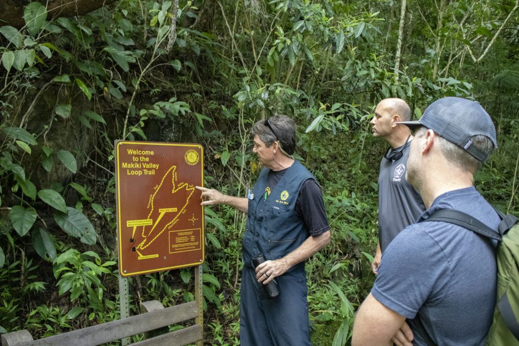 Nā Ala Hele Program: Sharing trail access information on Oʻahu