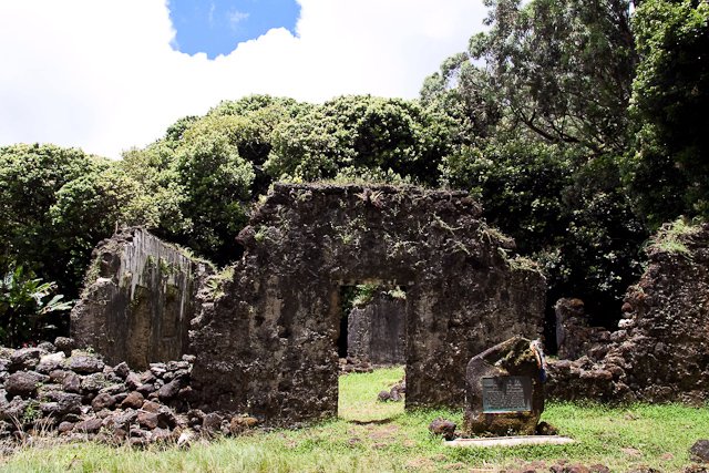 Kaniakapūpū ruins