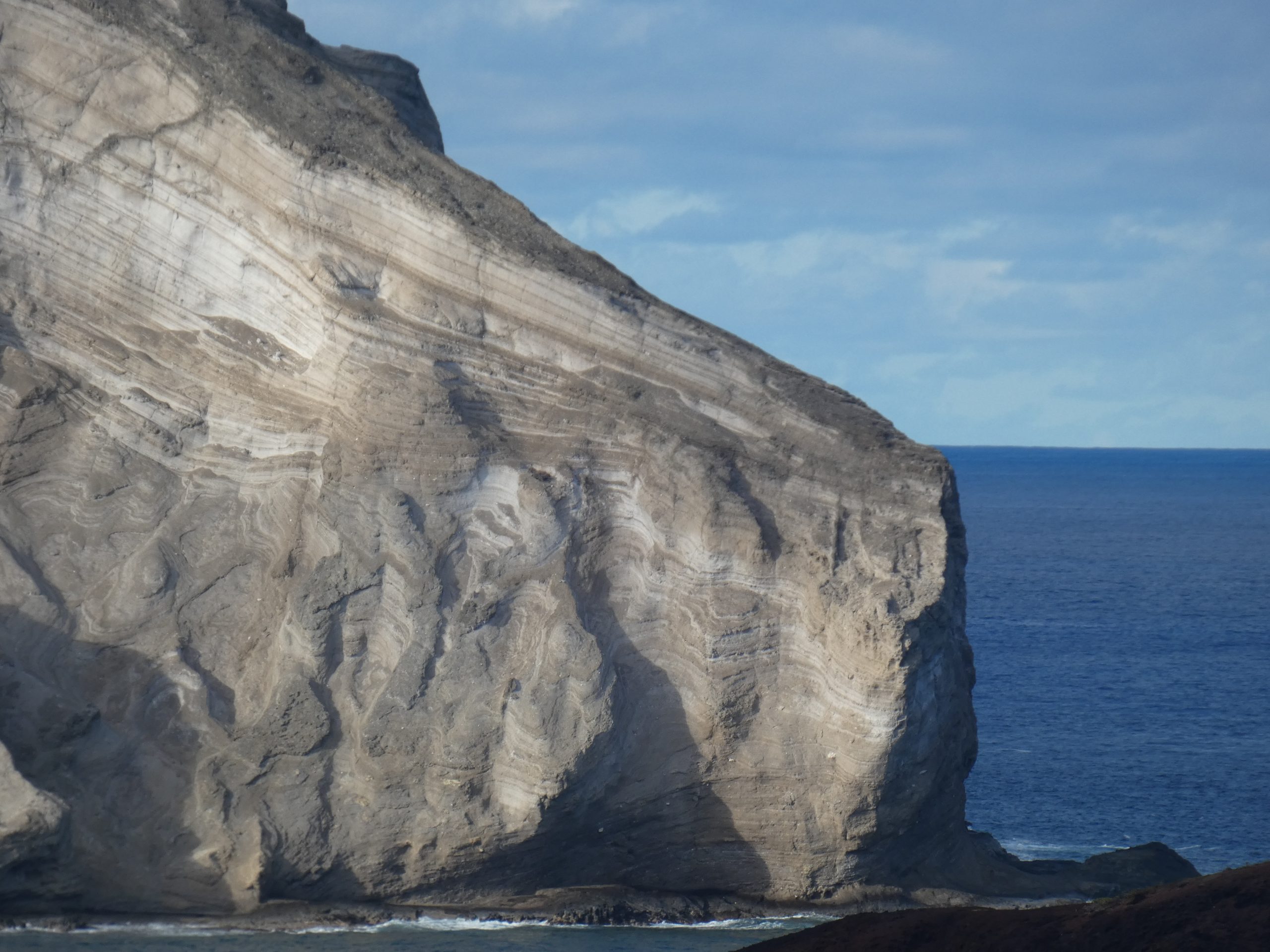 manana island close up image